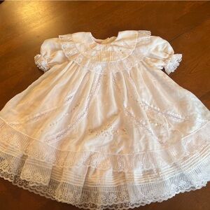 Will’beth Elegant White Lace pink underlay dress.